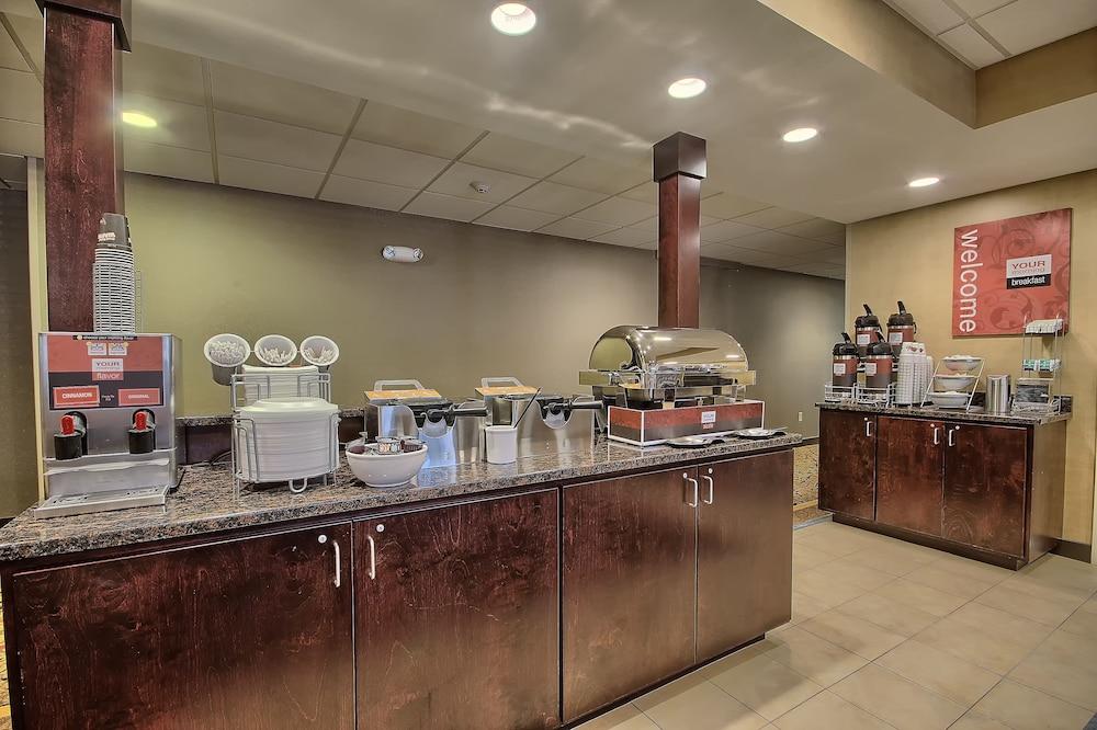 Comfort Inn & Suites Wadsworth Ngoại thất bức ảnh