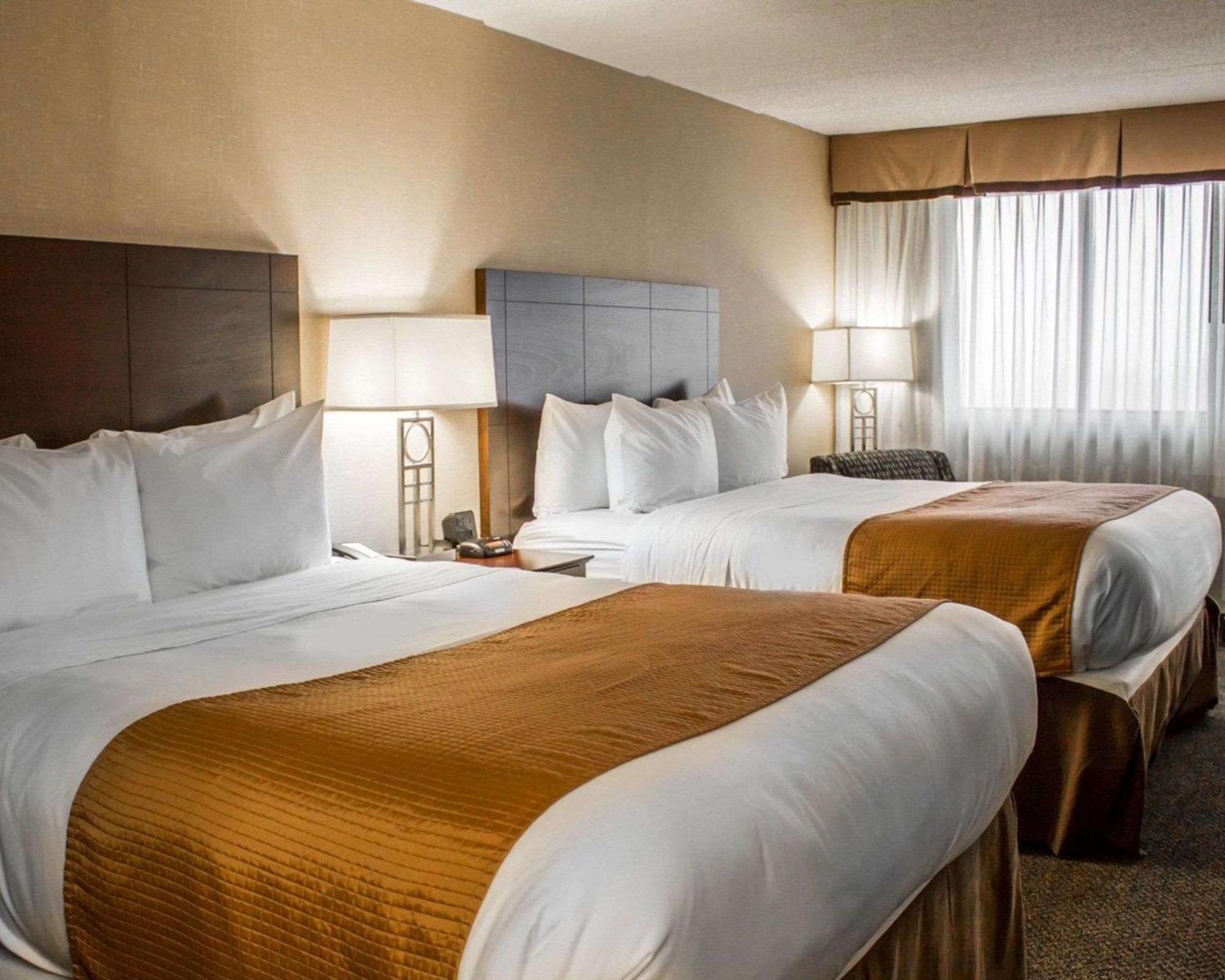 Comfort Inn & Suites Wadsworth Ngoại thất bức ảnh