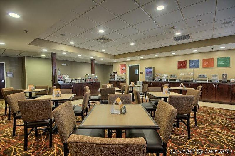 Comfort Inn & Suites Wadsworth Ngoại thất bức ảnh