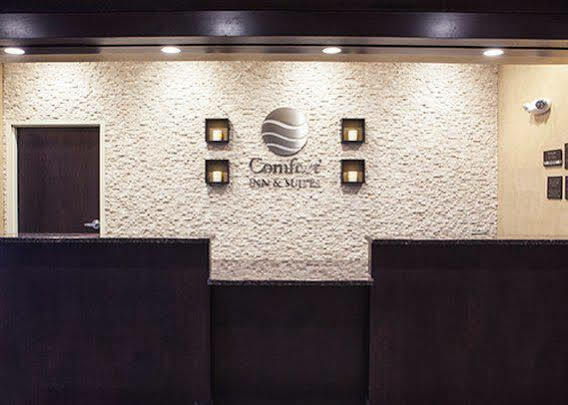 Comfort Inn & Suites Wadsworth Ngoại thất bức ảnh